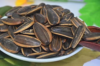 The health benefits of eating sunflower seeds