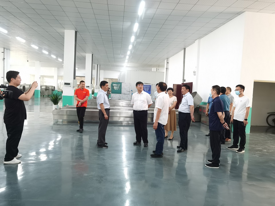 Sunyi, head of xiangcheng county,visited Xuchang Chike